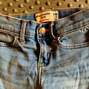 Girls Abercrombie kids super skinny slim 7/8 jeans